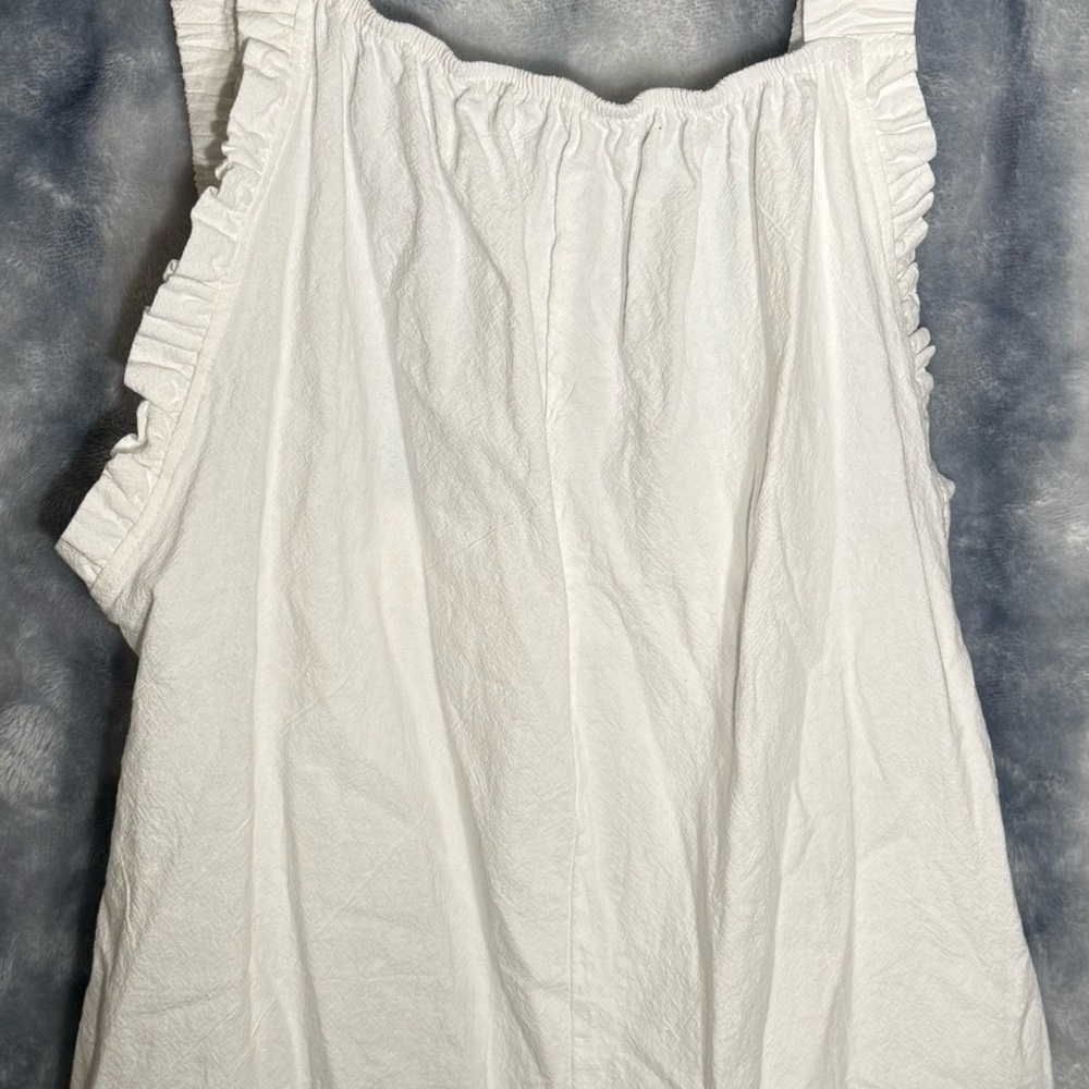 Elegant White Ruffle Trim Jumpsuit with Pockets (S)